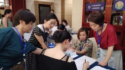 麥田美食628聚會(huì)嗨翻天，健康咨詢與抖音熱潮點(diǎn)亮現(xiàn)場(chǎng)